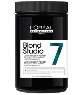 Blond studio poudre...